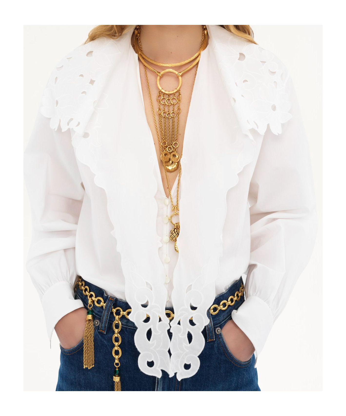 Chloé White Shirt With Embroidered Bow Tie In White
