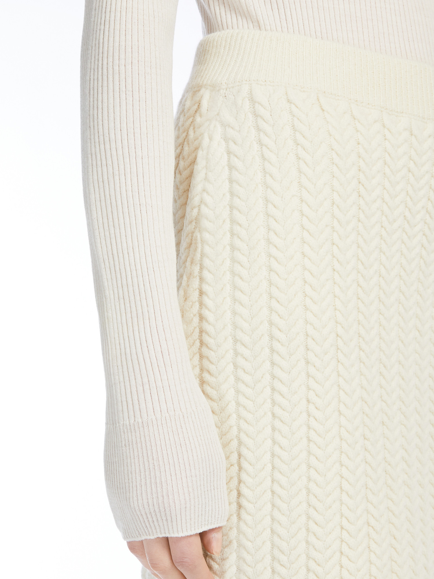 Sportmax Knitted Wool Miniskirt In White