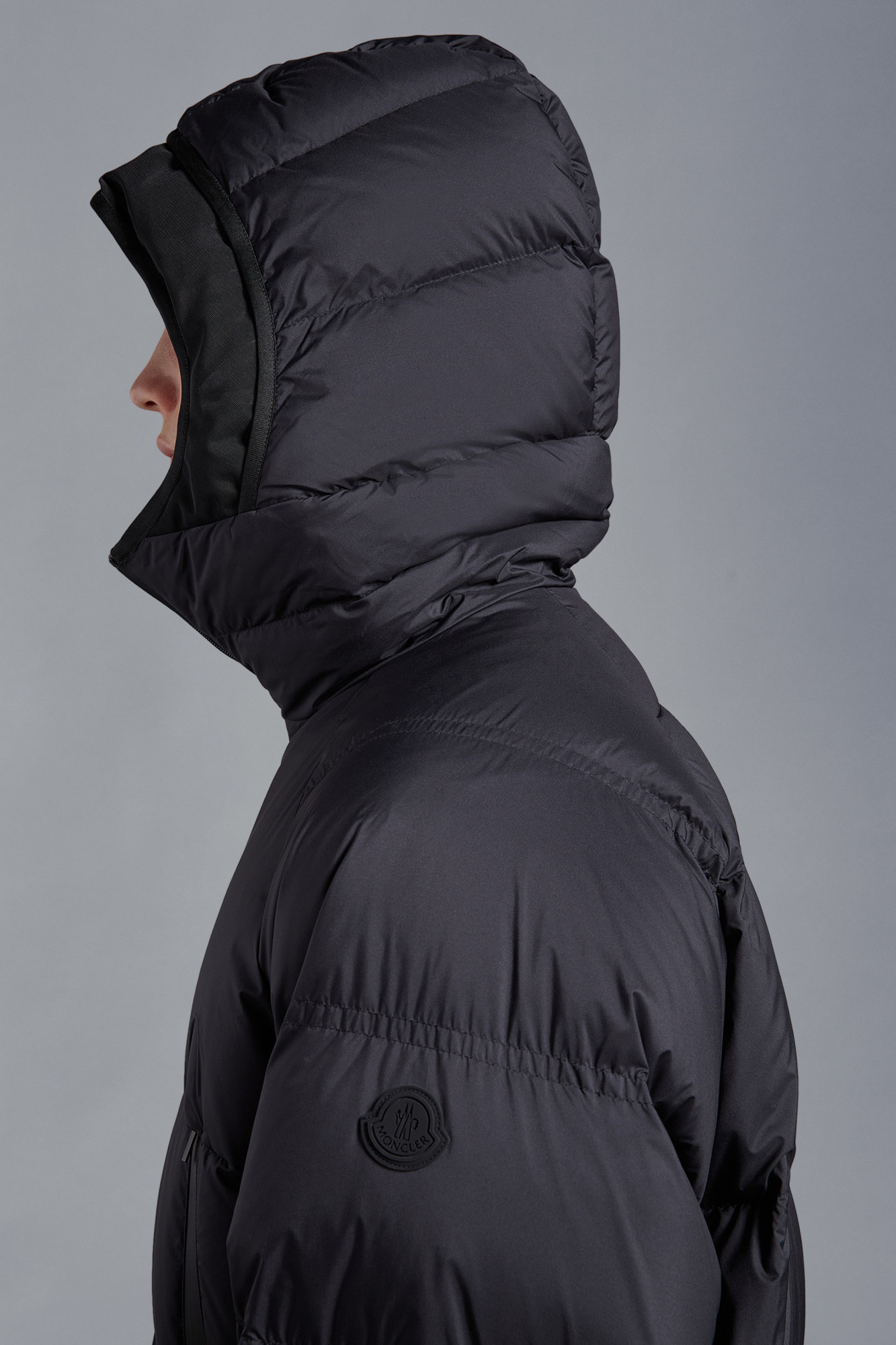 Moncler Exe Padded Coat In Black