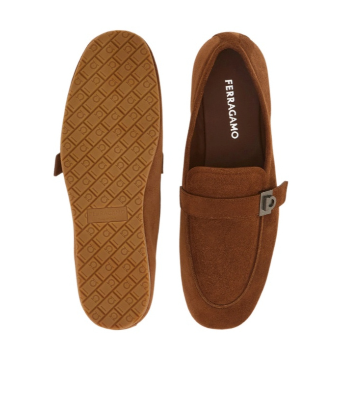 Ferragamo Hug Buckle Loafer In Brown