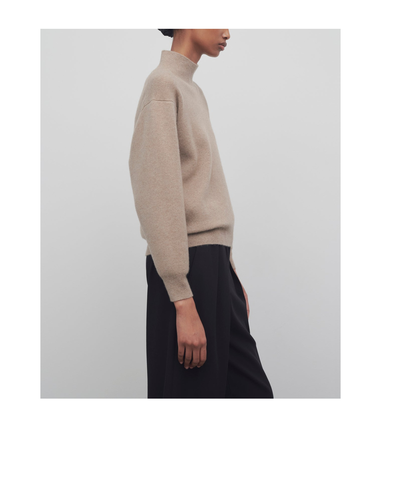The Row Daverio Cashmere And Silk-blend Sweater In Nude