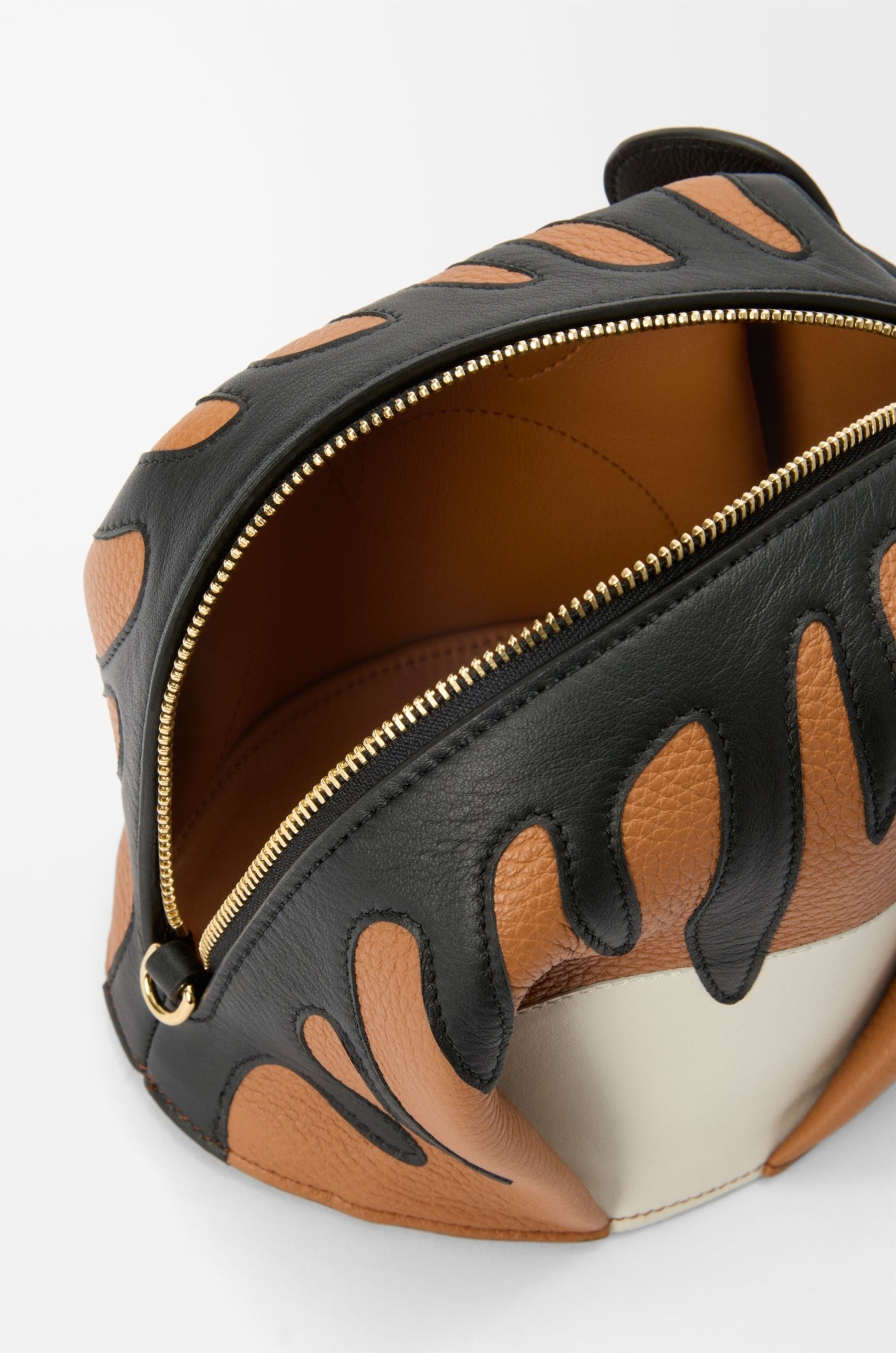 Loewe Tiger Bag In Calfskin In Black