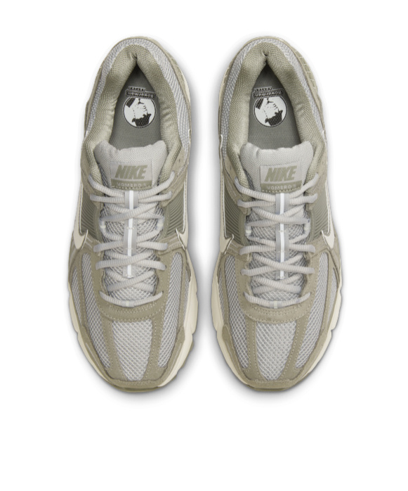 Nike Zoom Vomero 5 Sneakers In Gray