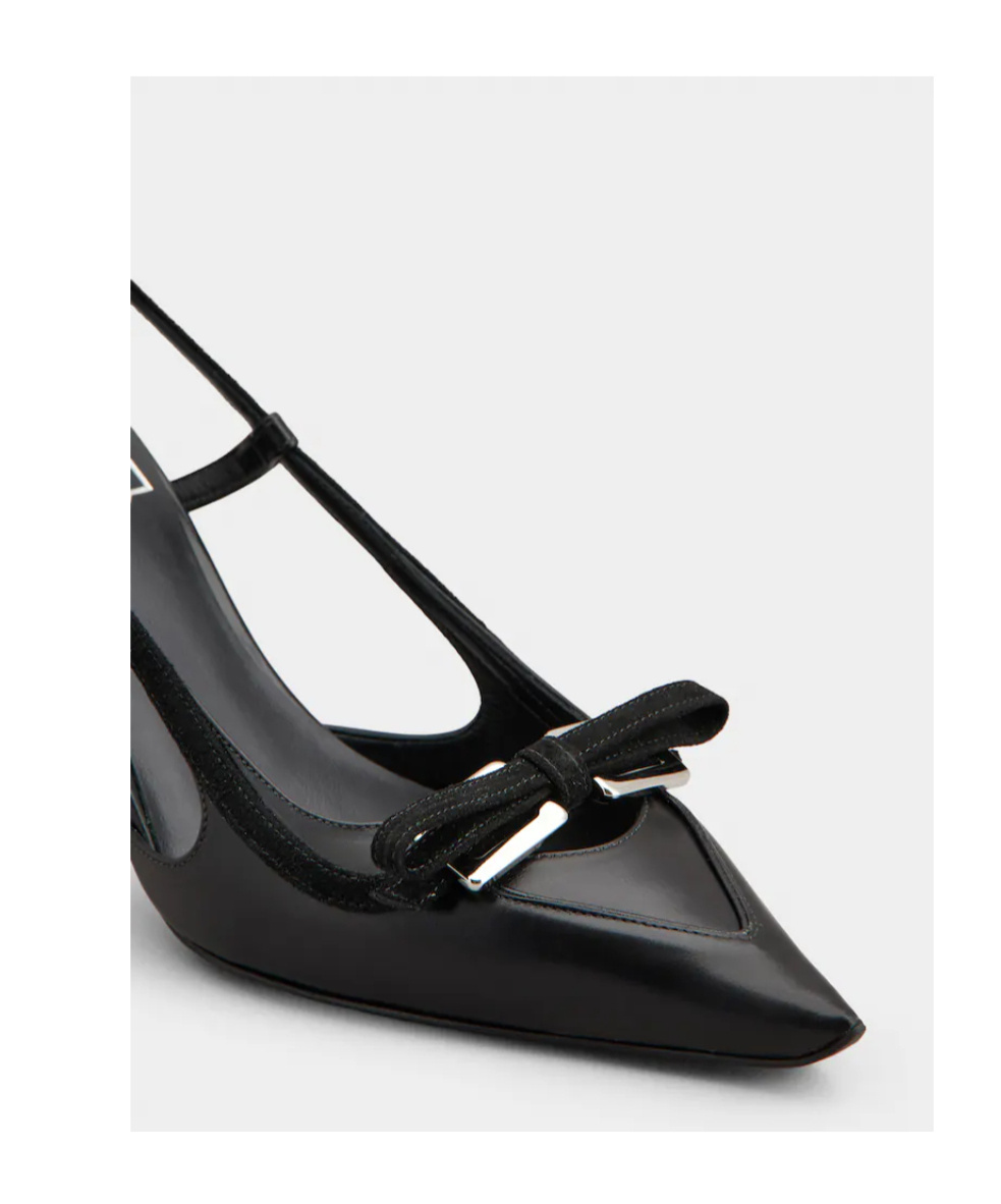 Roger Vivier Virgule Slingback Pumps In Leather In Black