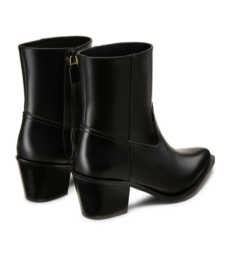 Stuart Weitzman Leather Block Heel Ankle Boots With Pointed Toe In Black