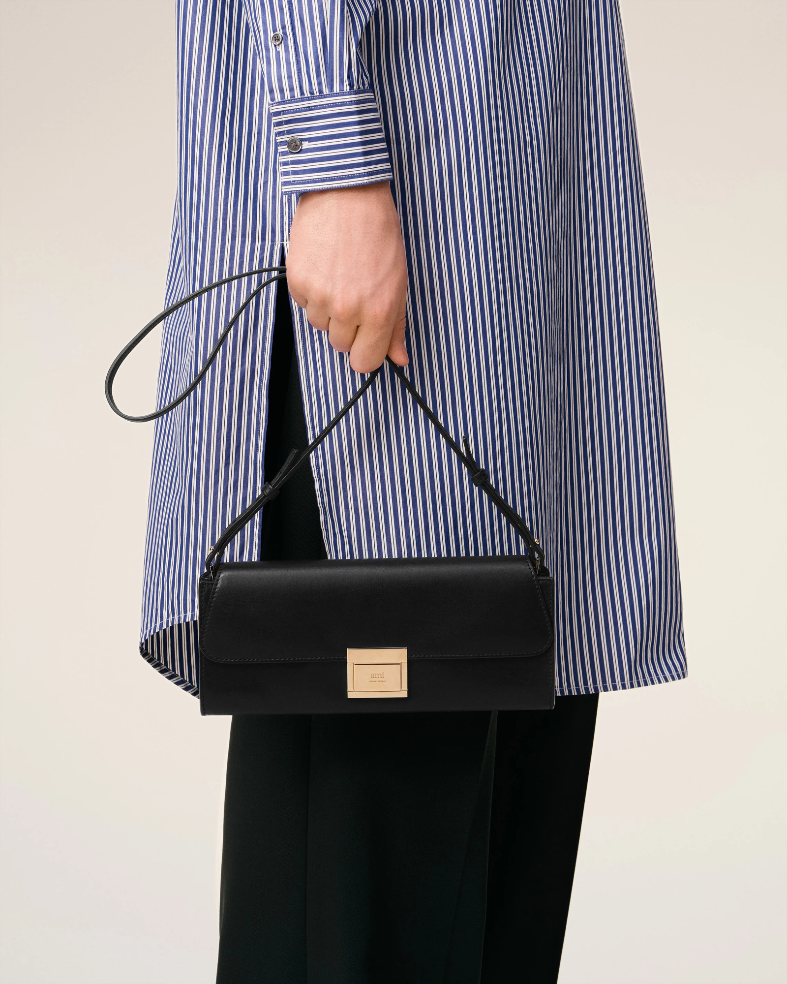 Ami Alexandre Mattiussi Flap Shoulder Bag In Black