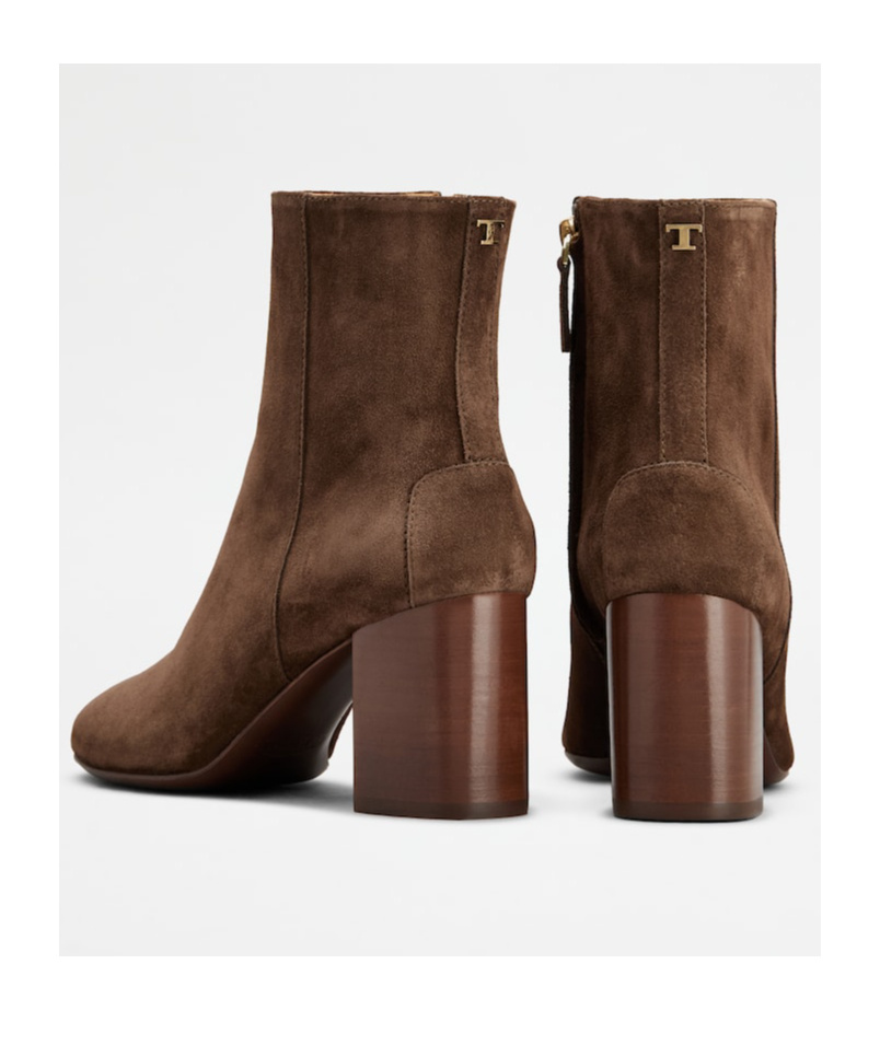 Tod's Zippered Short Boots In Brown