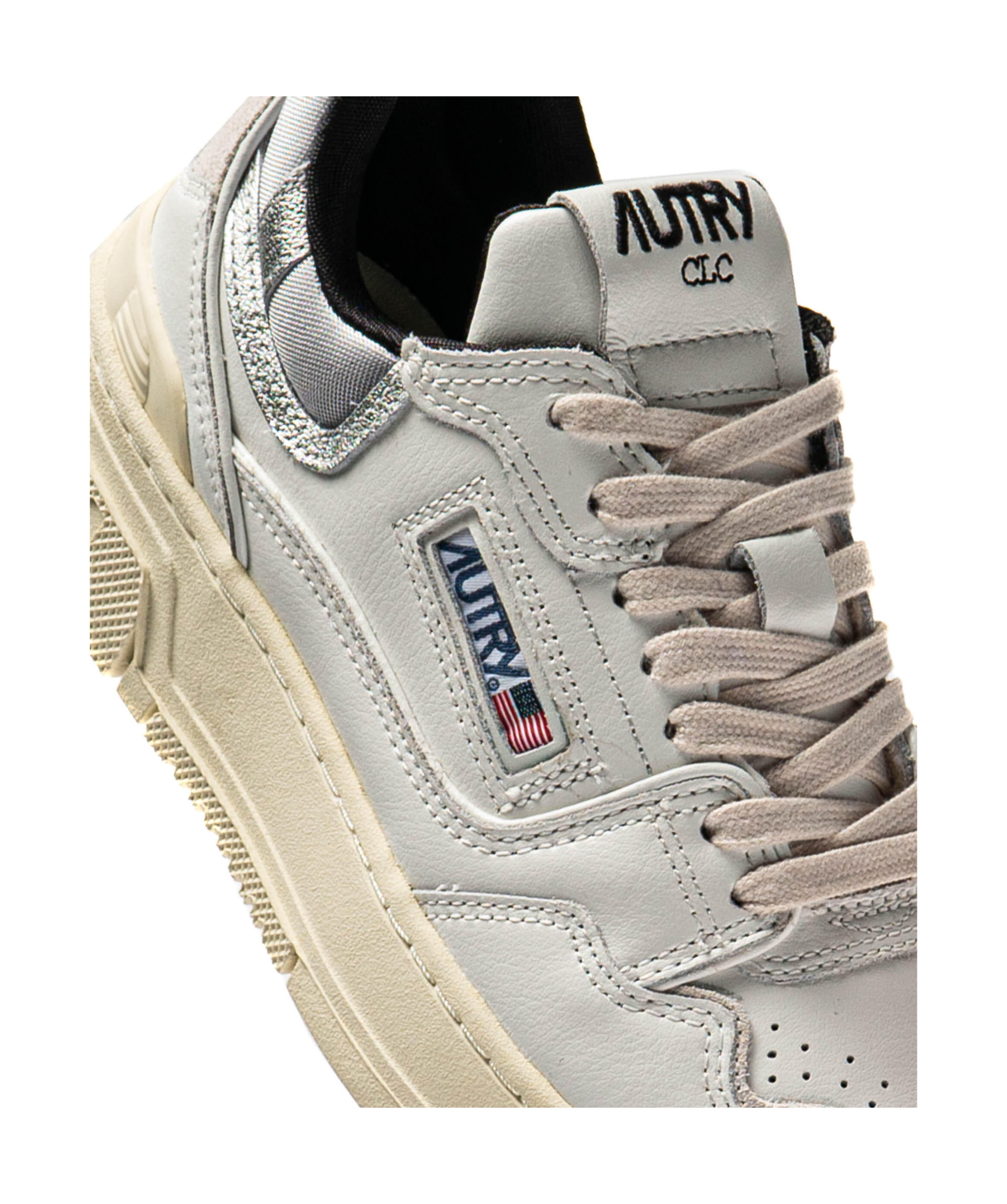 Autry Round Head Low-cut Casual Shoes In Nude