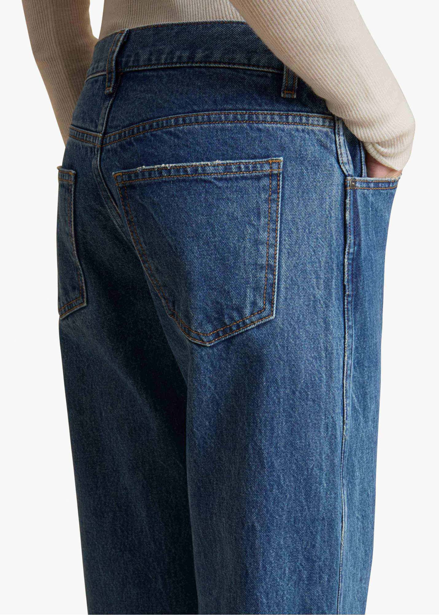 Khaite Kerrie Acid-wash Straight-leg Jeans In Blue
