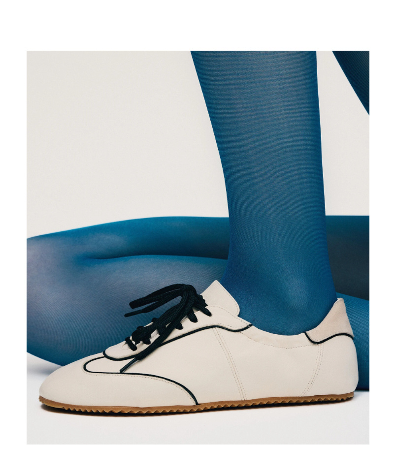 Scarosso Riley Lace-up Sneakers In White