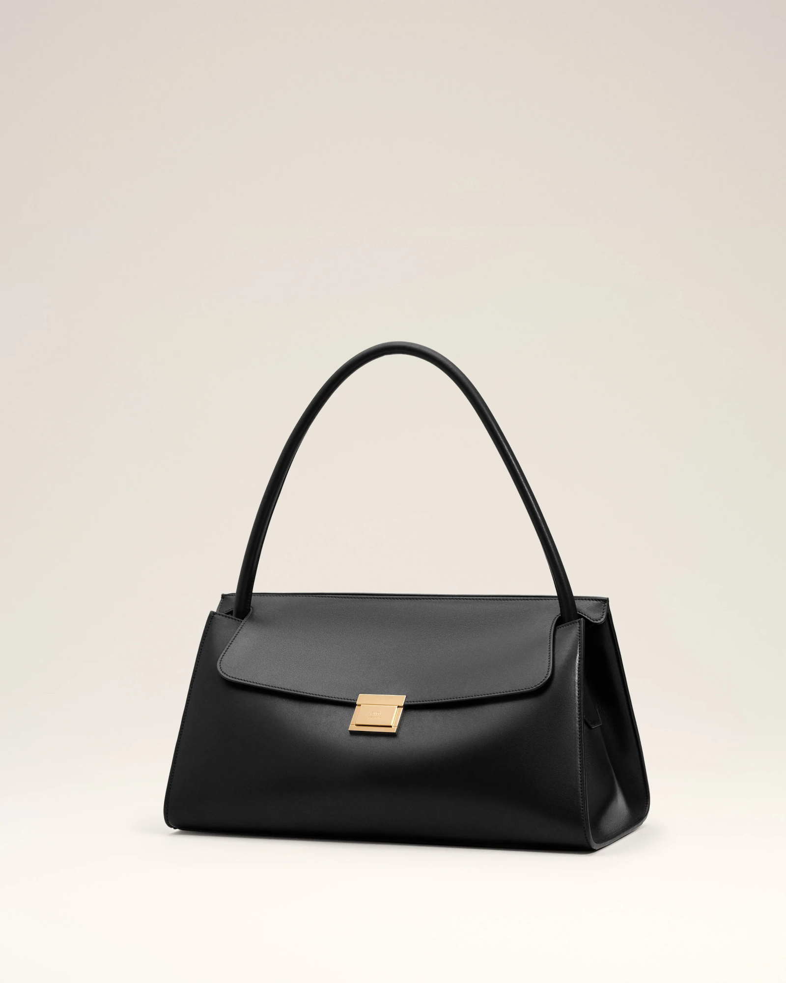 Ami Alexandre Mattiussi Flap Shoulder Bag In Black