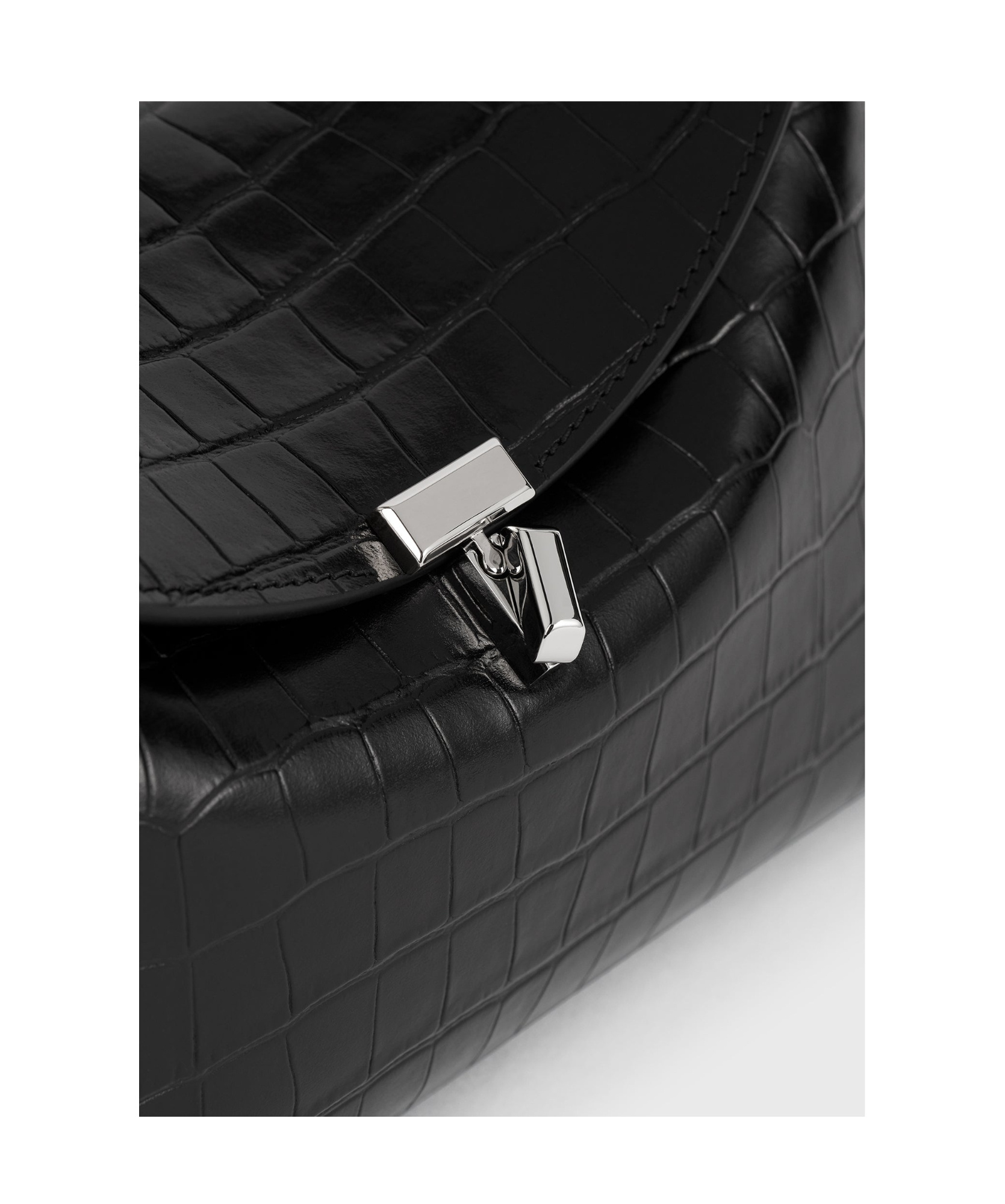 Totême T-lock Shoulder Bag In Black