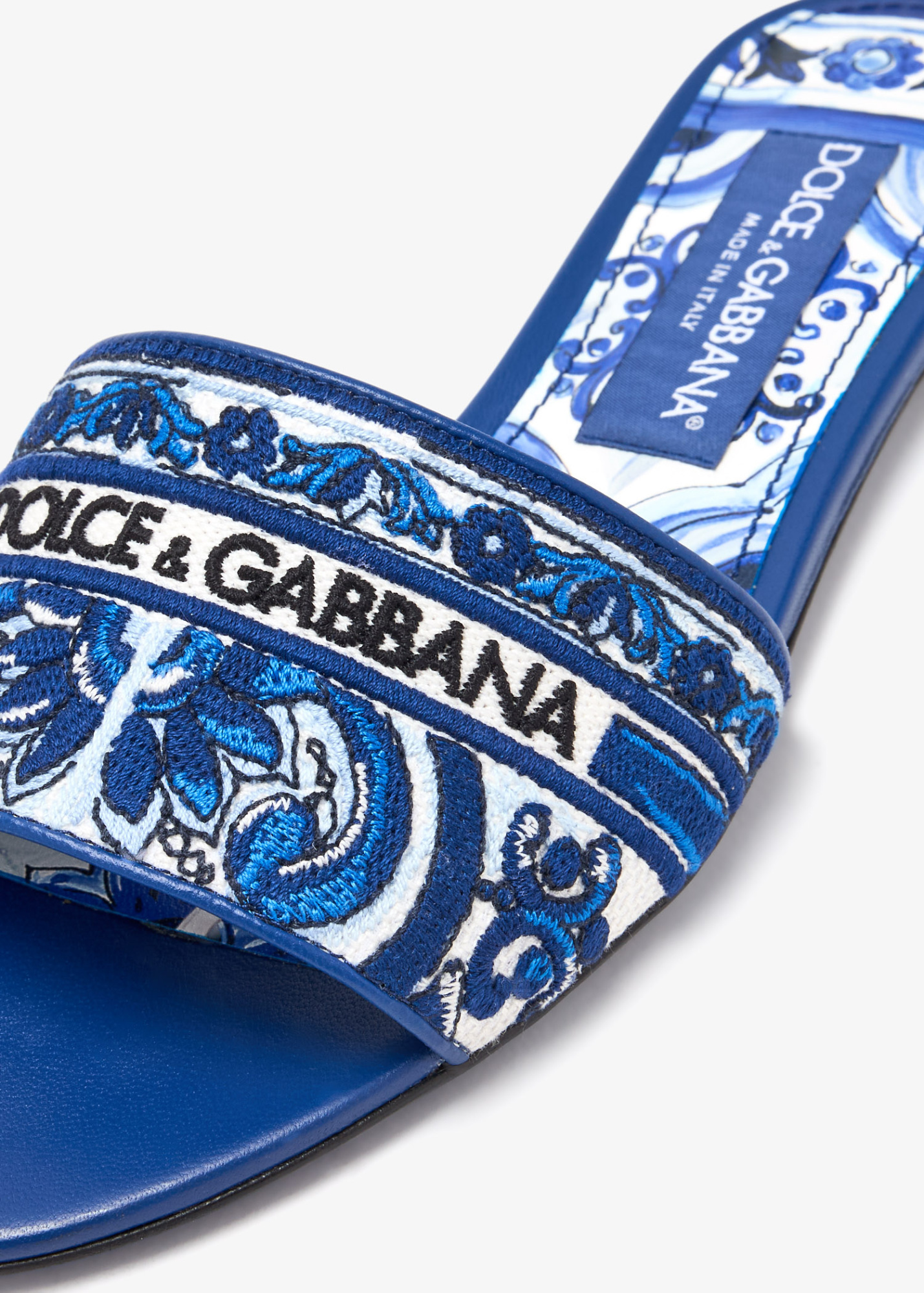 Dolce & Gabbana Embroidered Slides In Blue