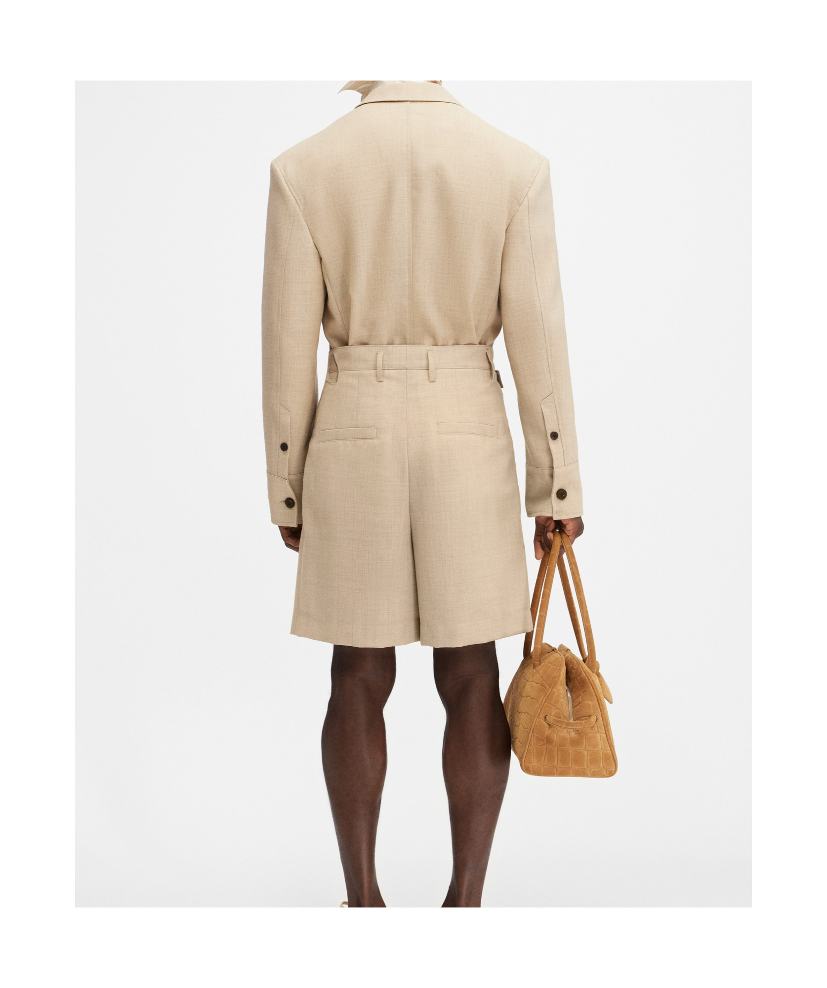 Jacquemus Pleated Bermuda Shorts In Nude