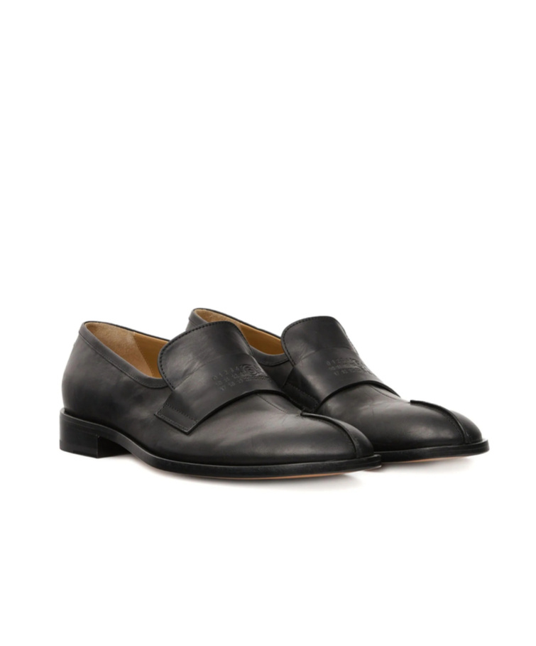 Mm6 Maison Margiela Tabi Leather Slip-on Shoes In Black