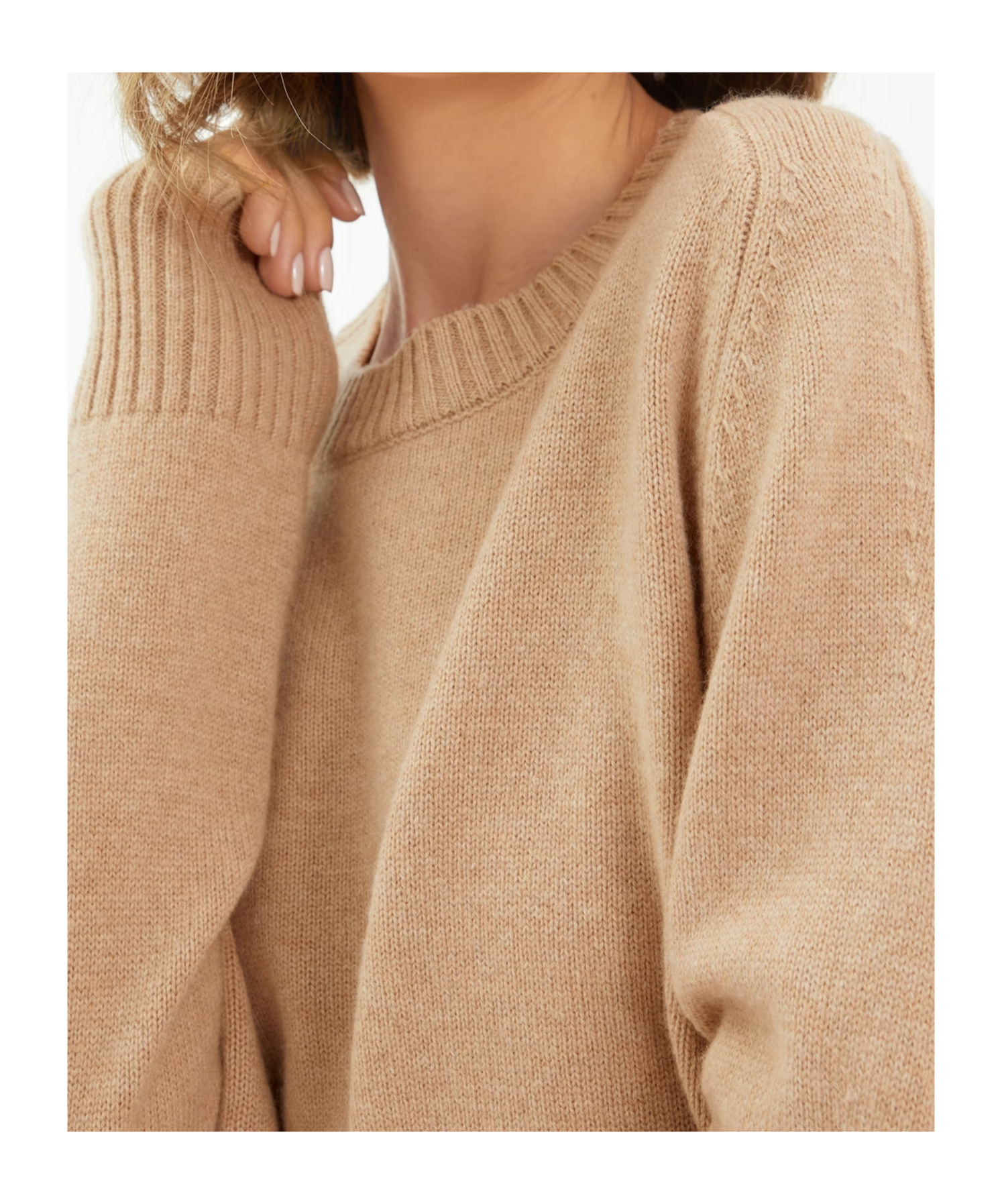 Juvia Ribbed Crew Neck Sweater In Brown