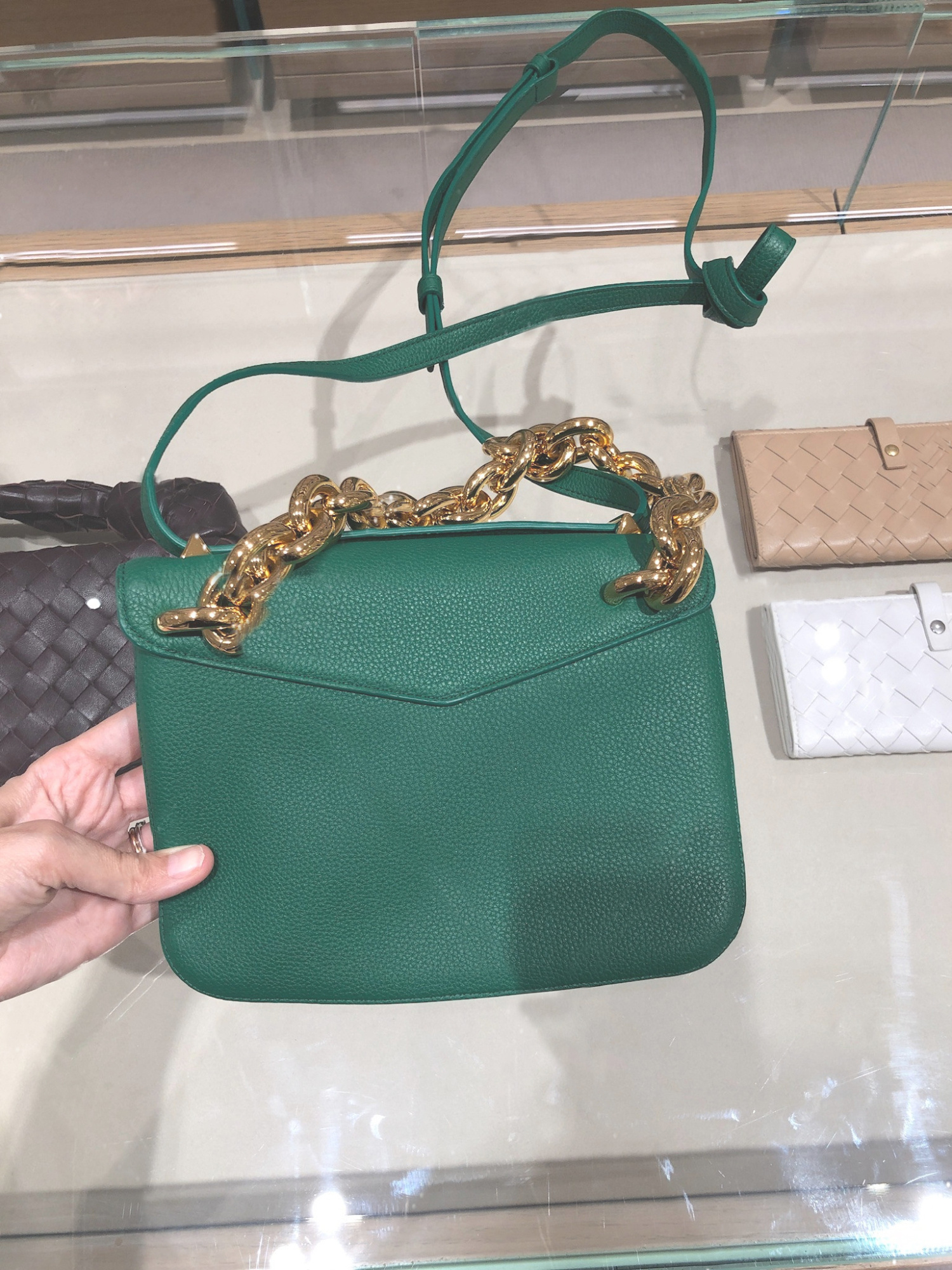 Bottega Veneta Beak Chain Tote Bag In Green