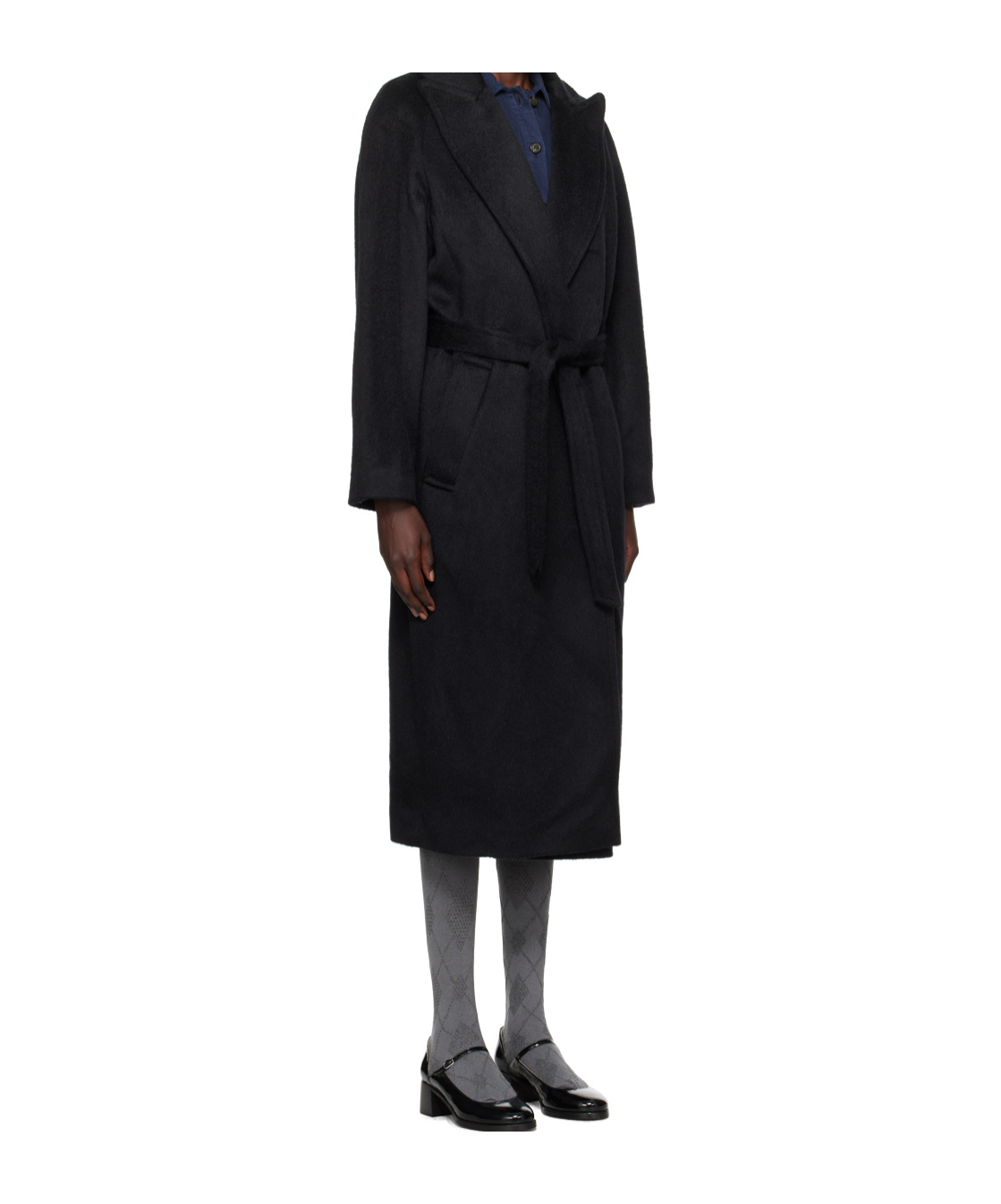 Apc Floriane Long-sleeved Coat In Black