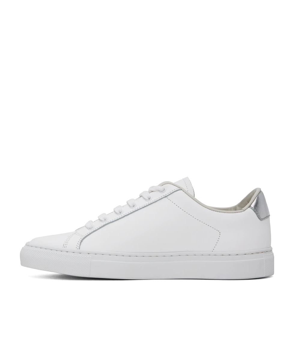 Common Projects Retro Classic Sneakers In White