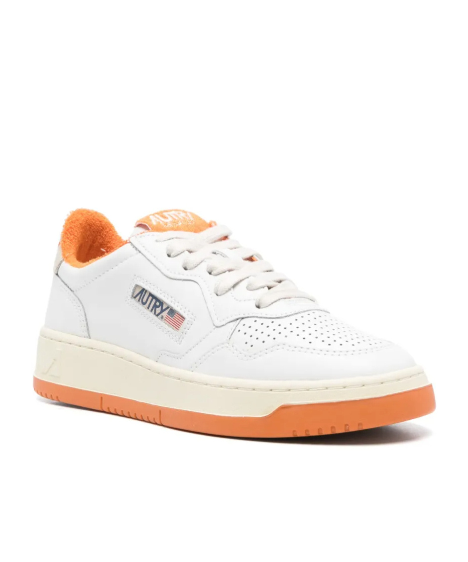 Autry Athletic Performance Sneakers Contrast Sole In White