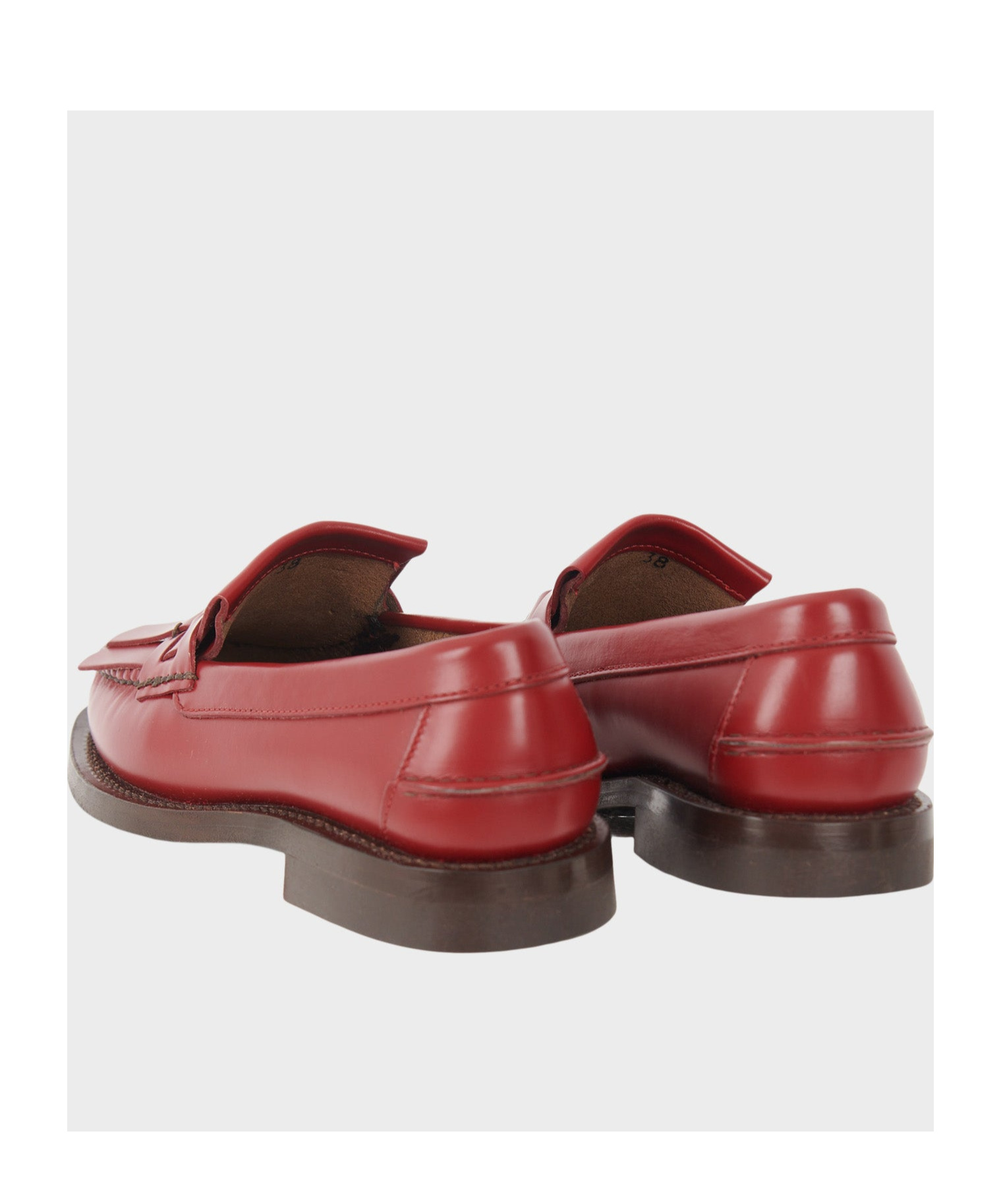Hereu Round Toe Loafers