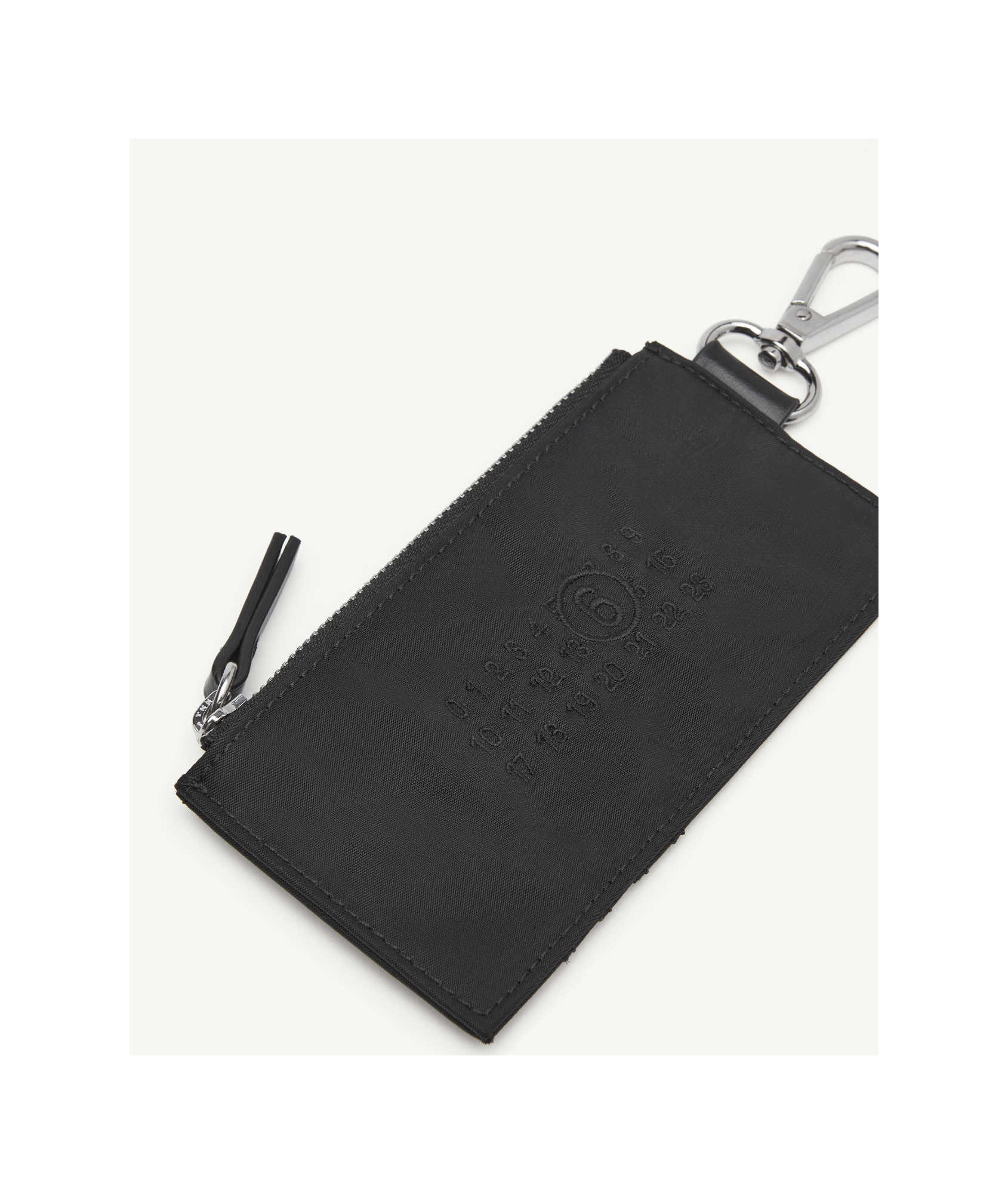 Mm6 Maison Margiela Debossed Logo Cardholder In Black