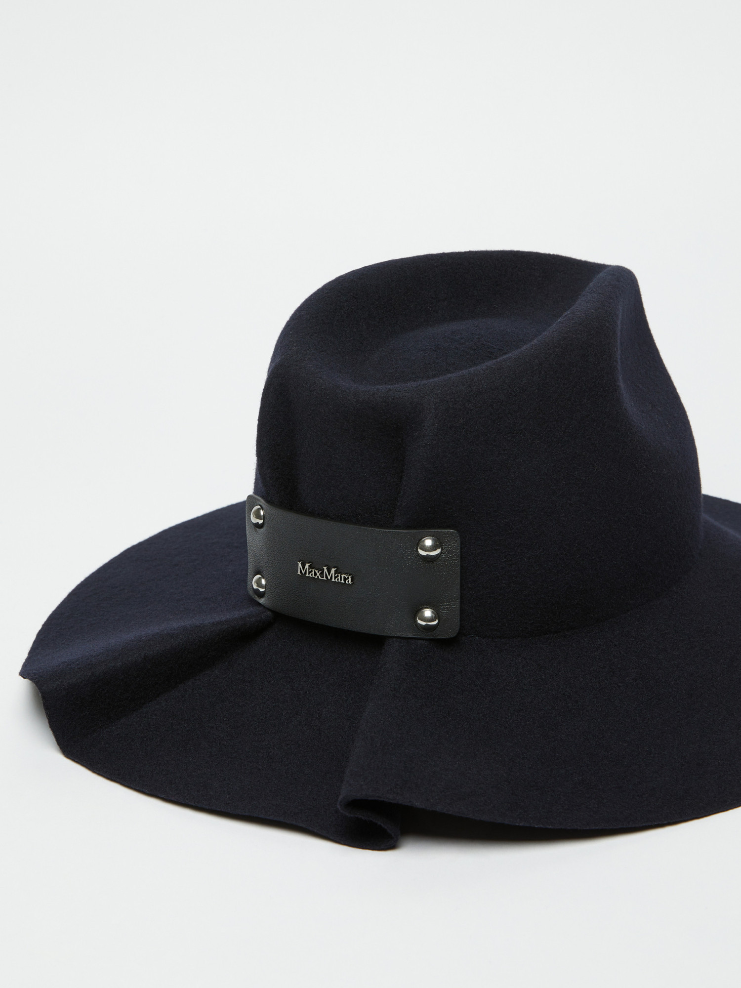 Max Mara Wool Felt Hat In Black