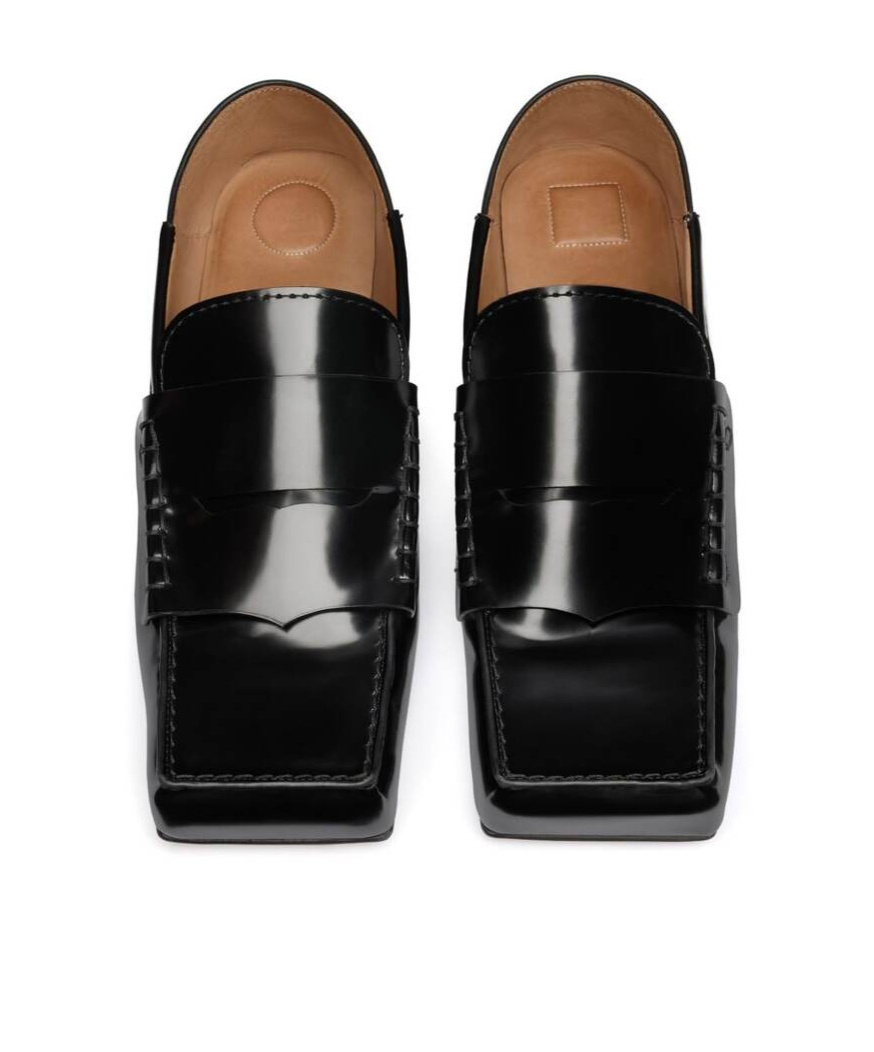 Jacquemus Les Mocassins Carre Shoes In Black