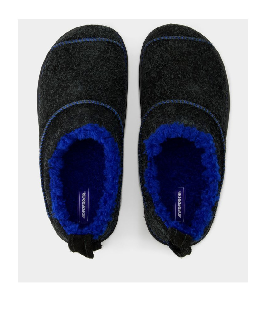 Ader Error Round-head Casual Shoes In Black