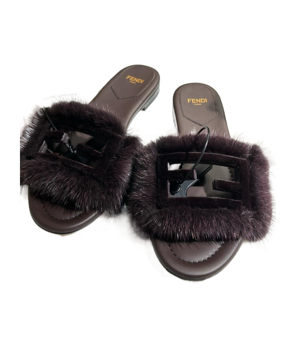 Fendi Baguette Logo Sandals In Black