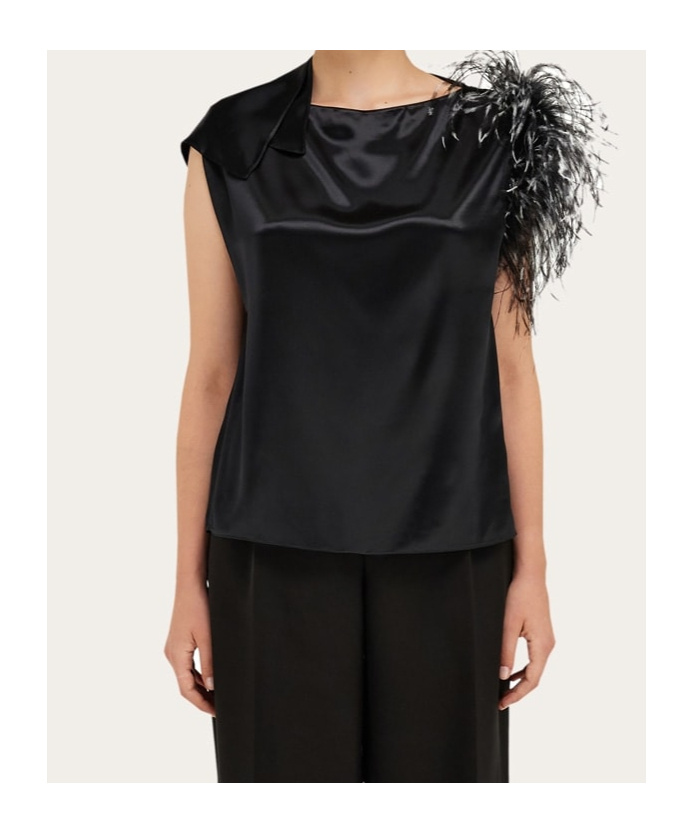 Ferragamo Asymmetrisches Oberteil Mit Federbesatz In Black