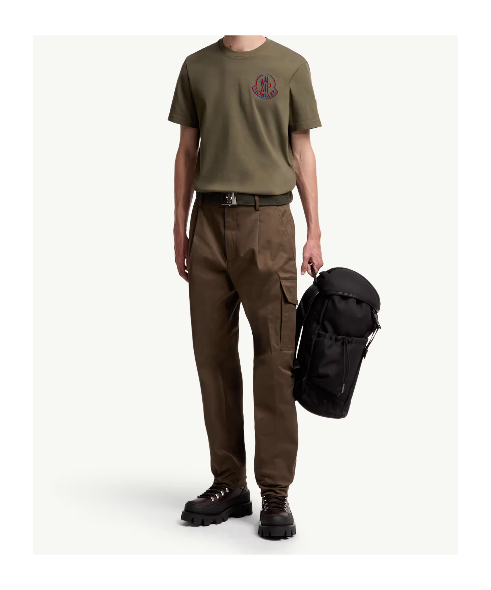 Moncler Logo Patch Crew Neck T-shirt In Green