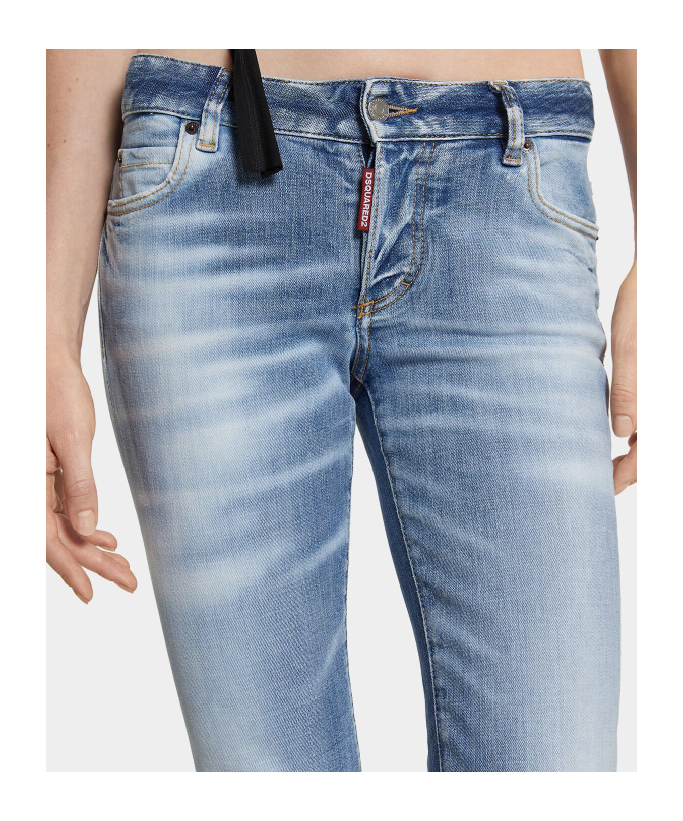 Shop Dsquared2 Jennifer Mid-rise Jeans In Blue