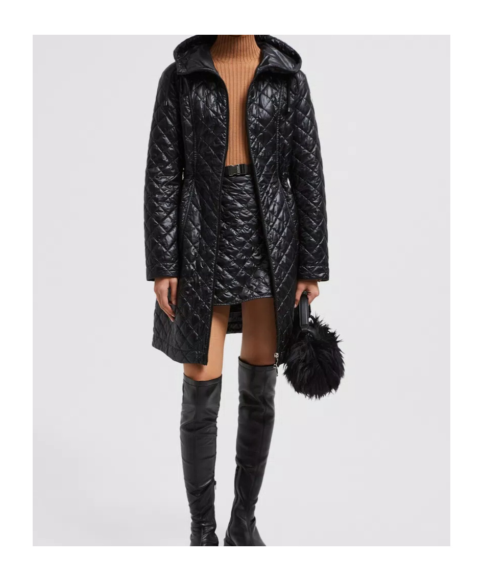 Moncler Bagnac Puffer Coat In Black