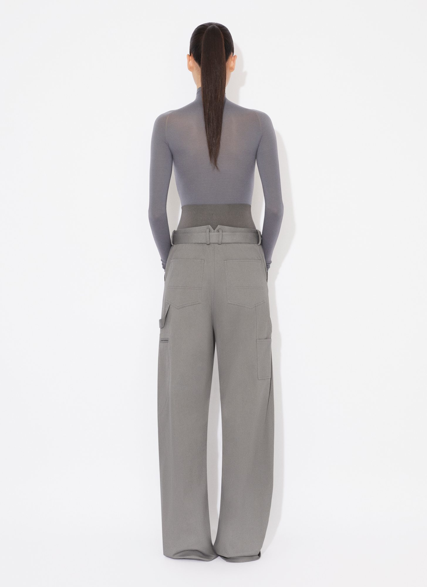 Alaïa Belt-loop Casual Pants In Gray
