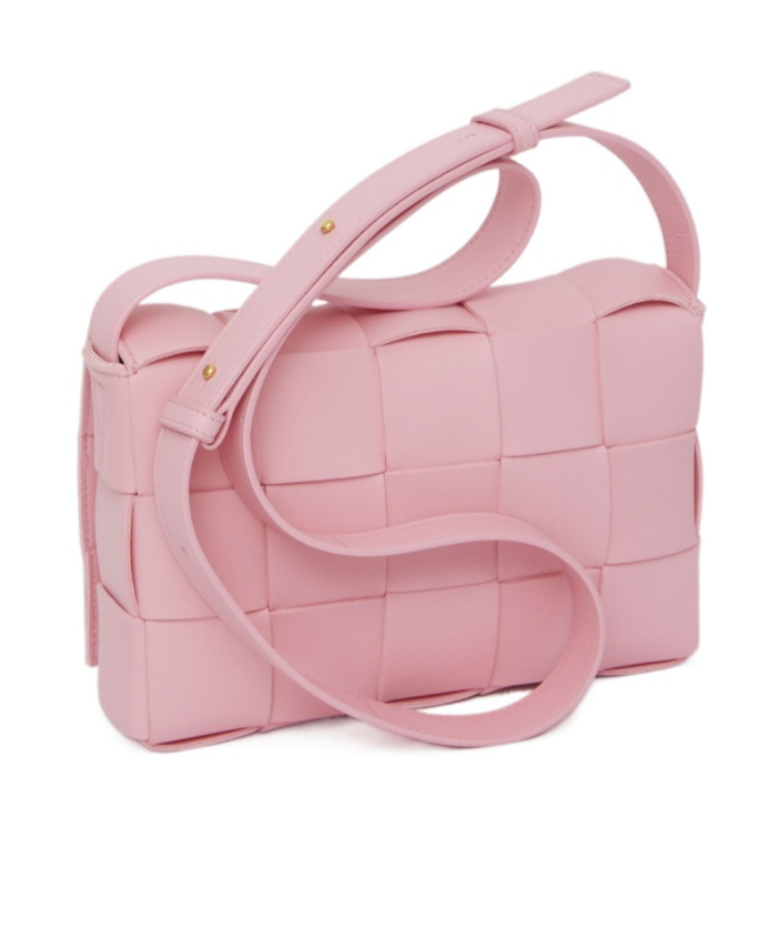 Bottega Veneta Cassette Leather Cross Body Bag In Pink
