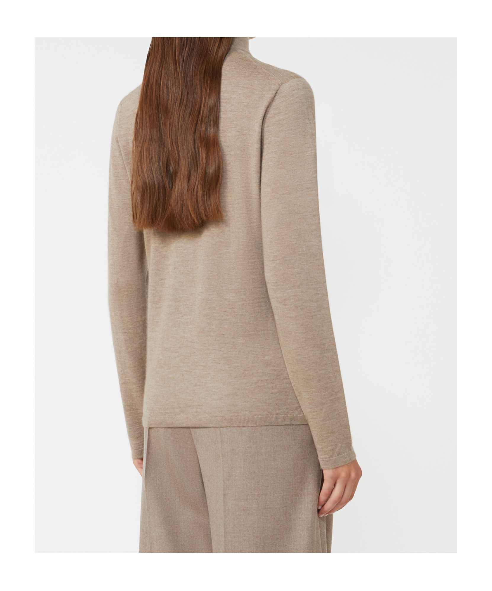 Max Mara Veloce Lightweight Cashmere Turtleneck In Brown