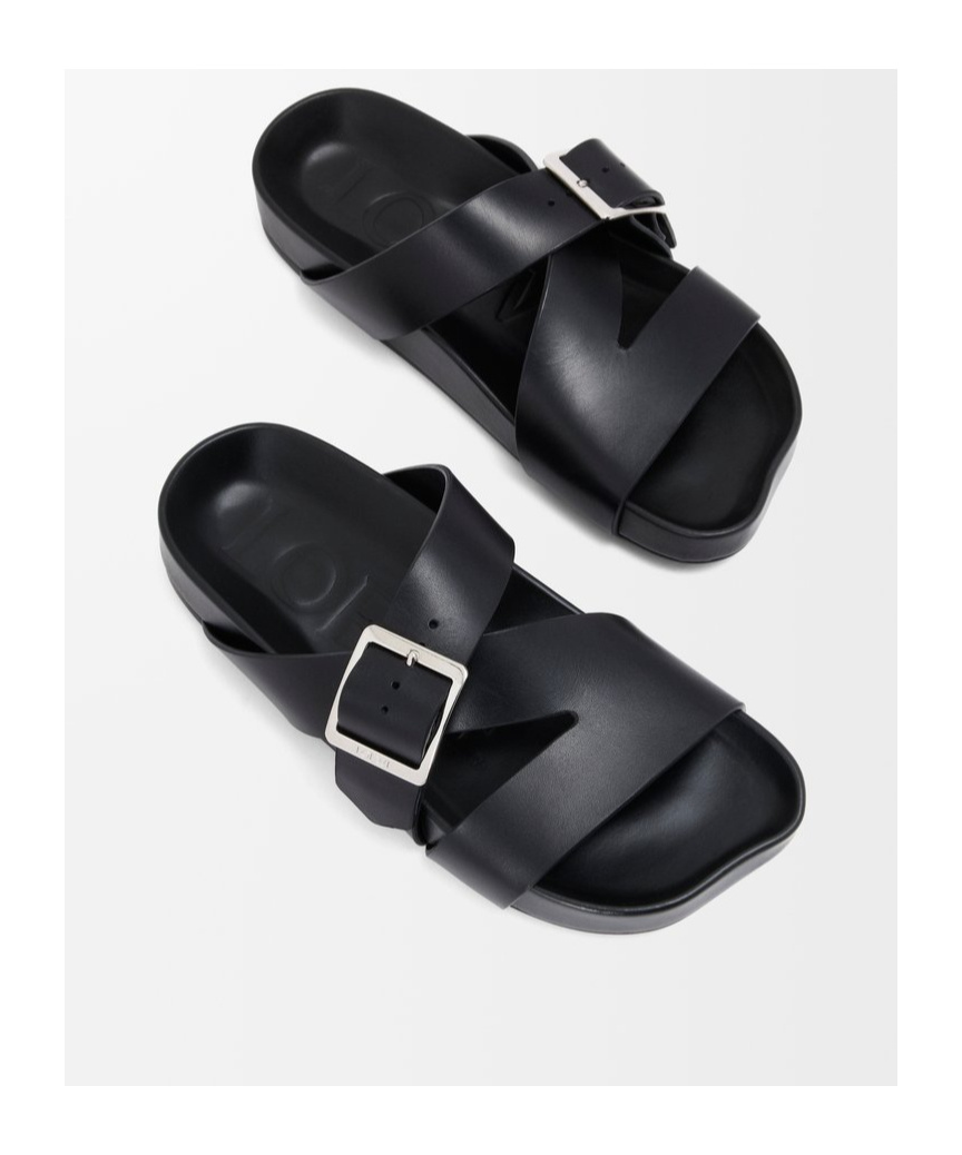 Loewe Slide Ease Buckle In Vegetable Tanned Calfskin