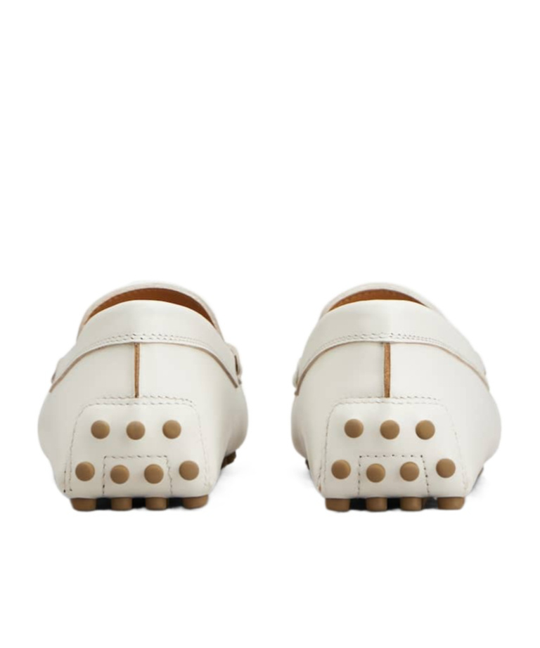 Tod's Round-head Minoccasin-bean Shoes In White