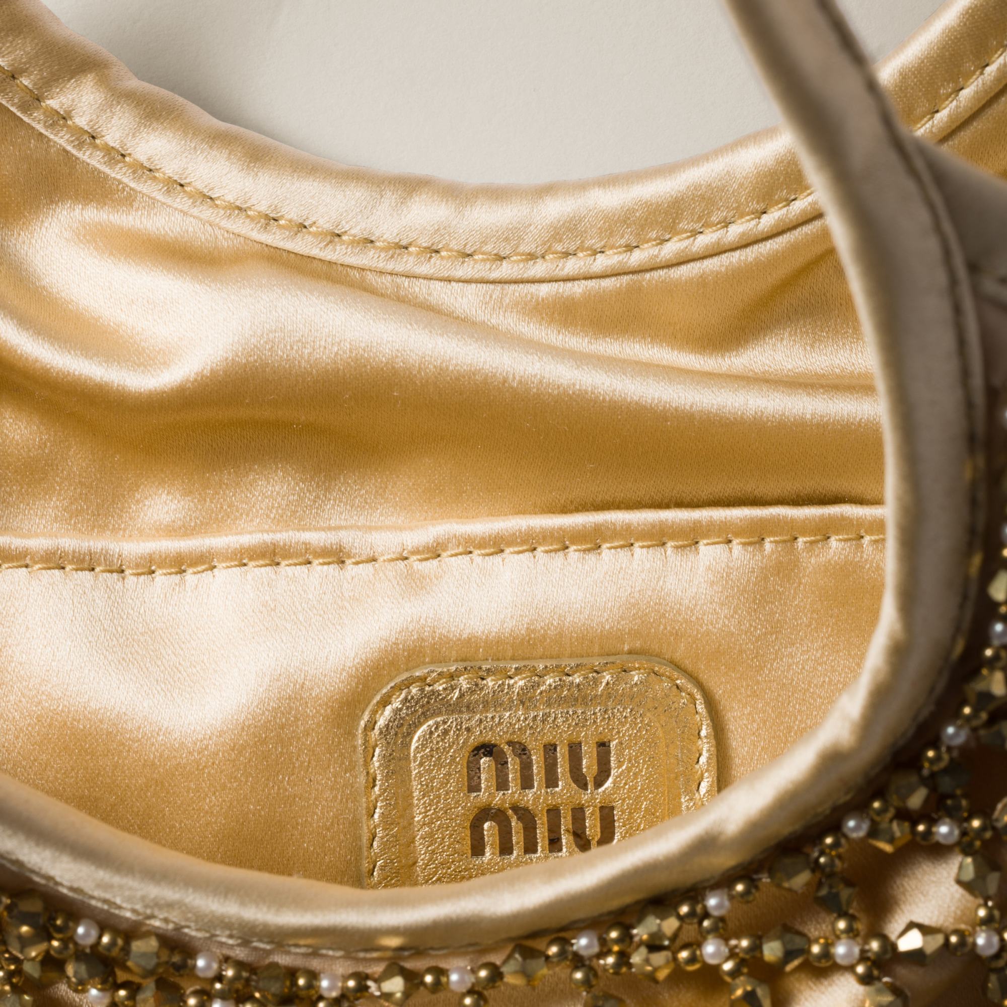 Miu Miu Chain Shoulder Bag In Nude
