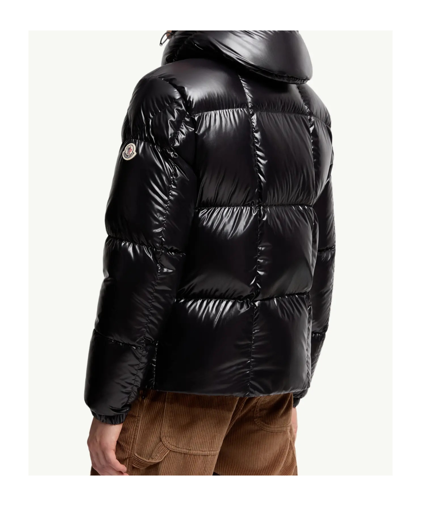 Moncler Parana Glossy Hooded Short Down Jacket Clothing In Black