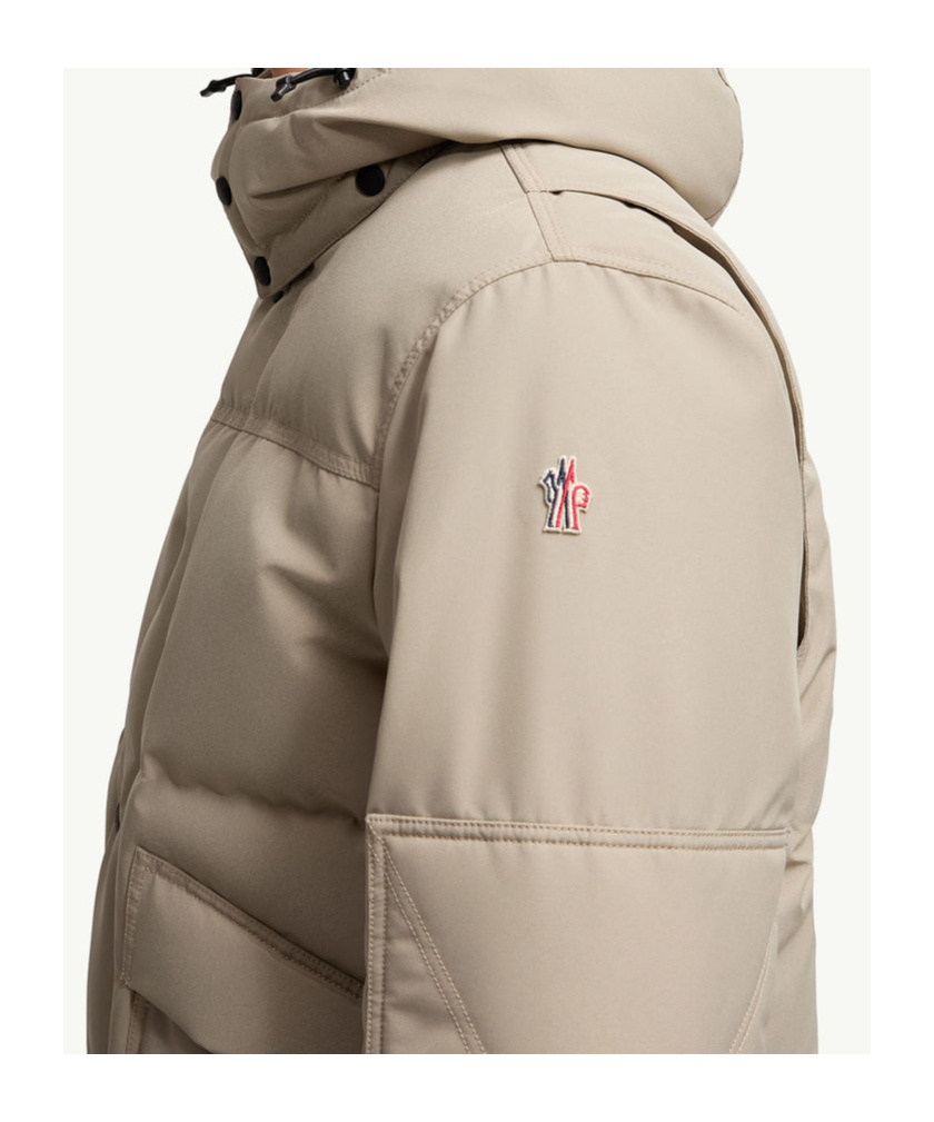 Moncler Elfin Hooded Gore-tex Laminate Down Ski Jacket In White