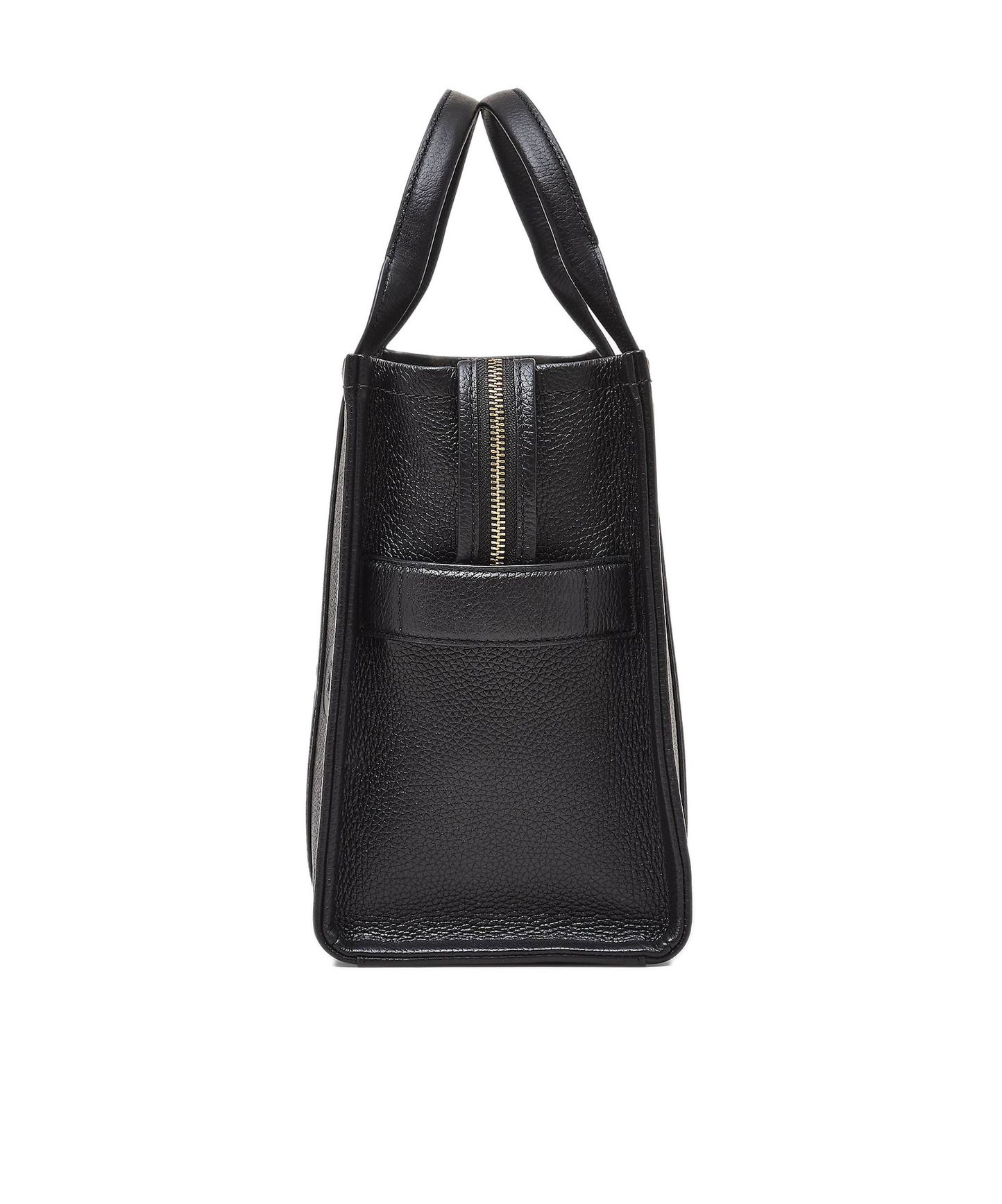 Marc Jacobs Embossed Shoulder Bag In Black