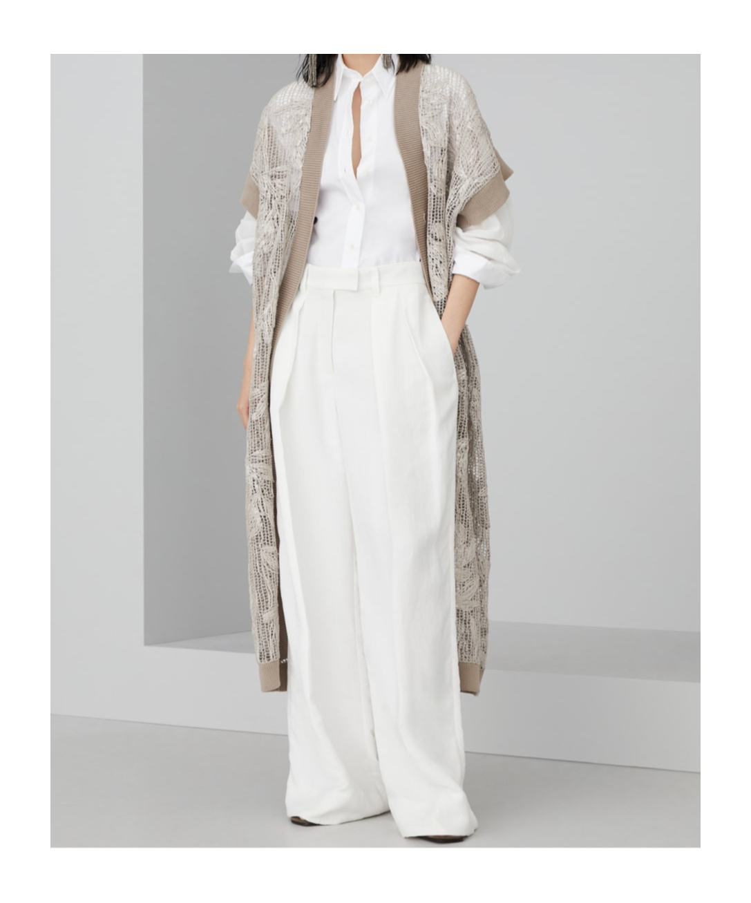 Brunello Cucinelli Magnolia-embroidered Long Cardigan In Gray