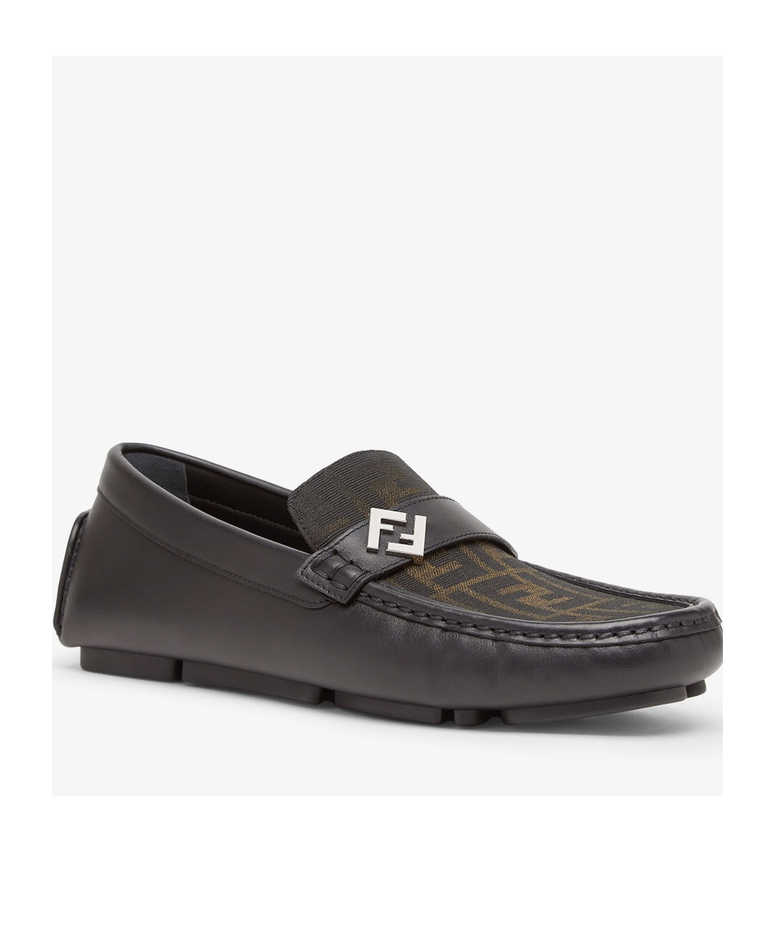 Fendi Round Toe Textured Leather Loafers In Black