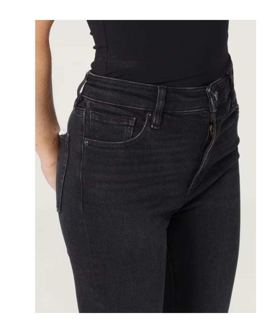 Frame Belt Loop Jeans In Black