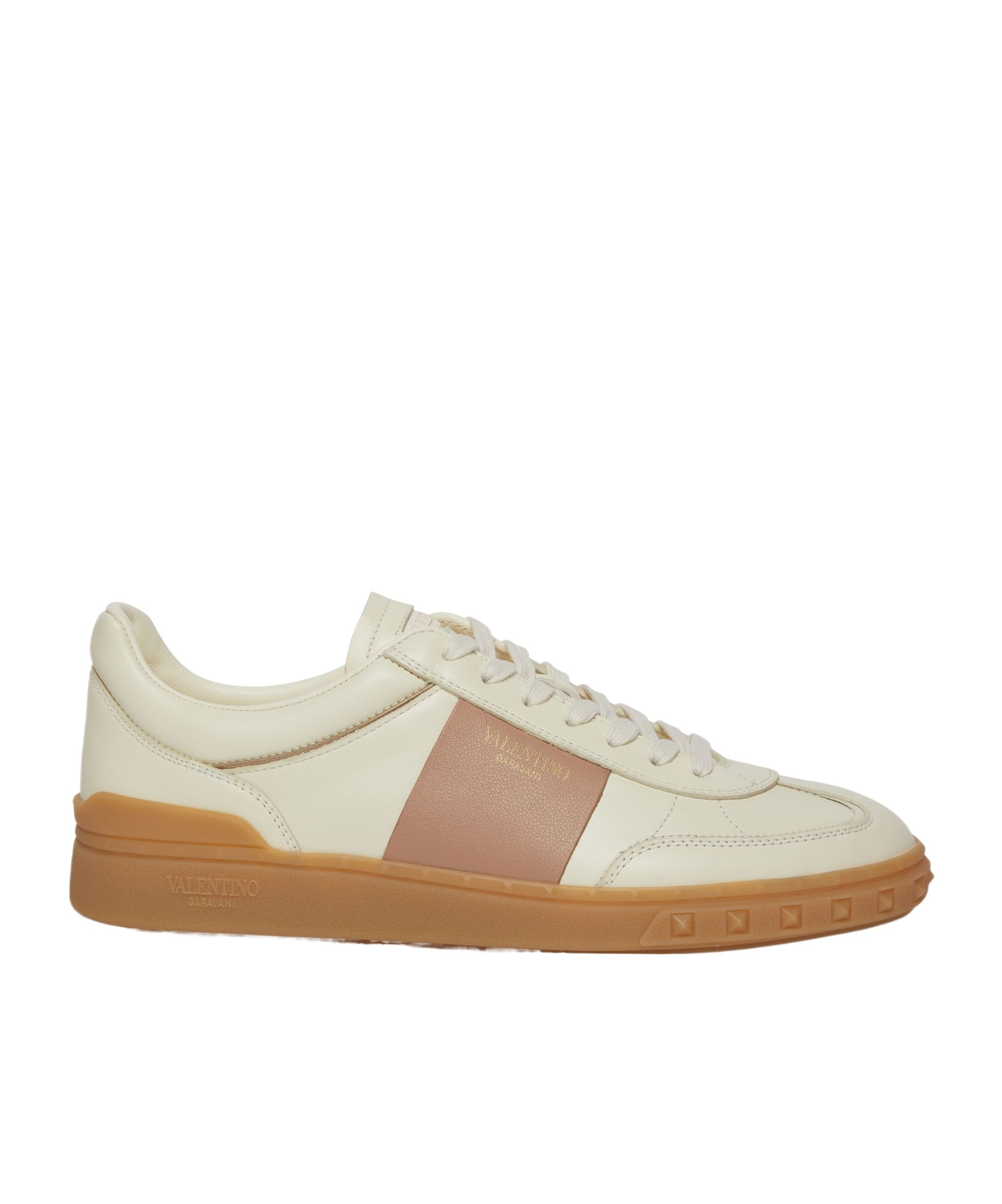 Shop Valentino Upvillage Low-cut Casual Shoes In White