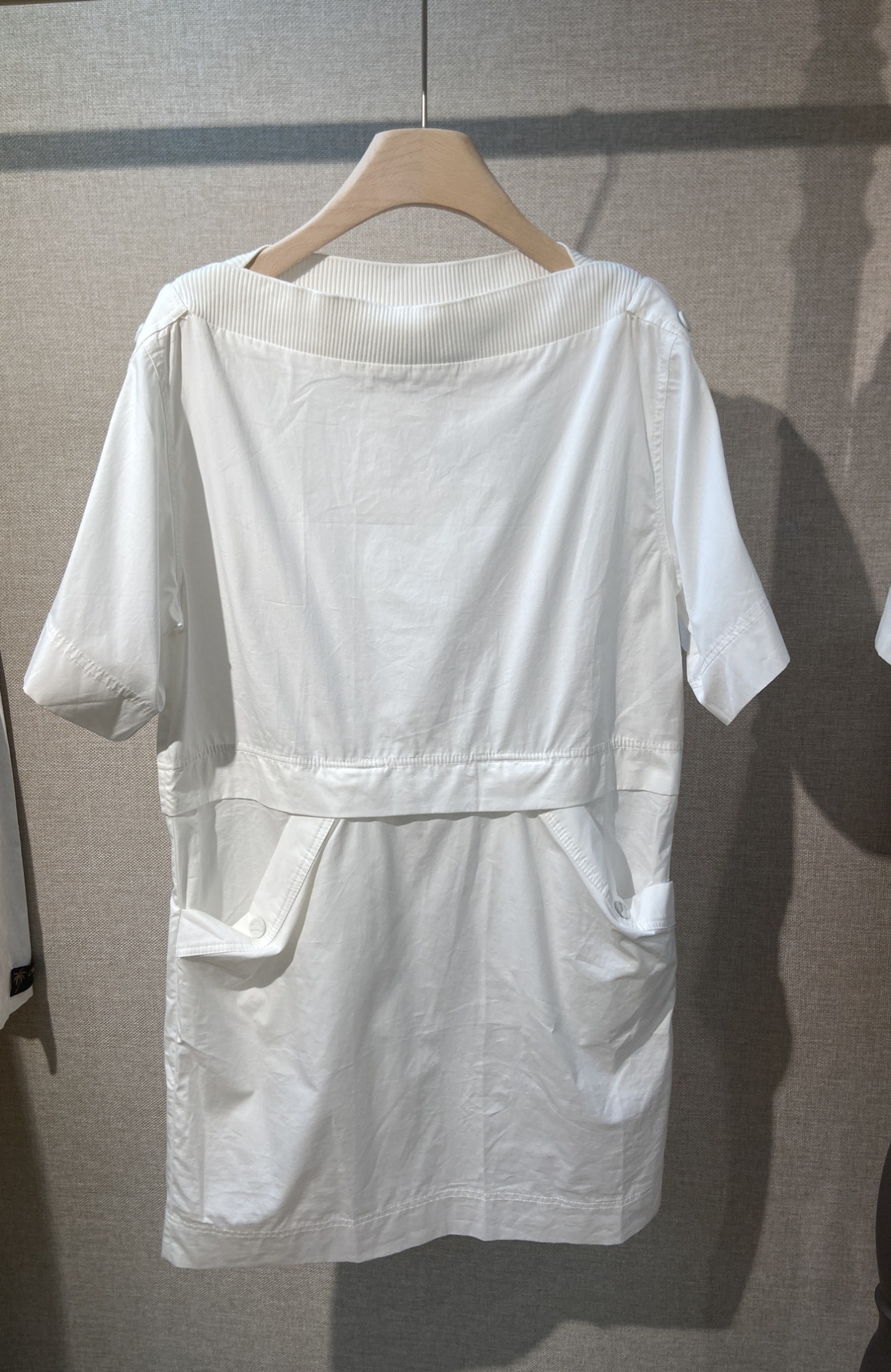 Iceberg Short Sleeve Dress In White