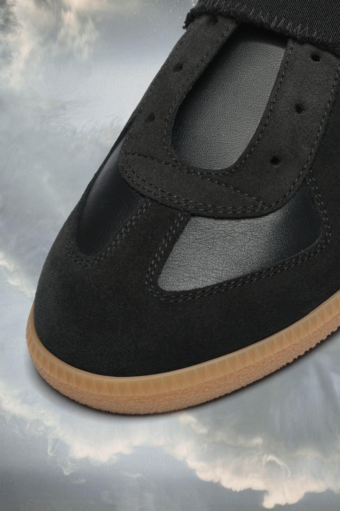 MAISON MARGIELA REPLICA ELASTIC BAND SNEAKER