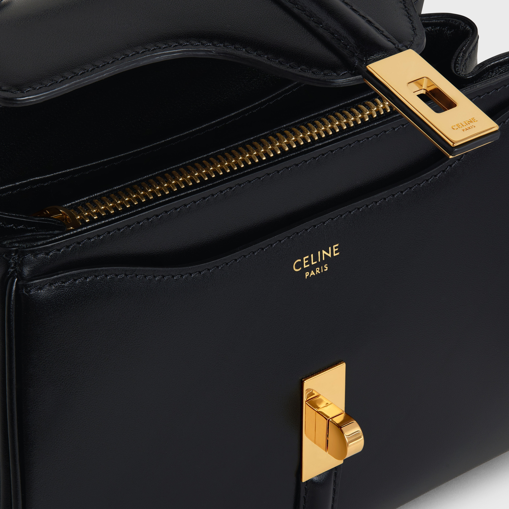 Celine Mini 16 Logo Detailed Shoulder Bag In Black